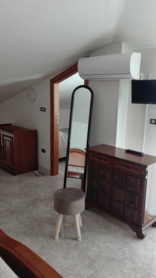 B&B Sentiero Romantico Еболі Екстер'єр фото